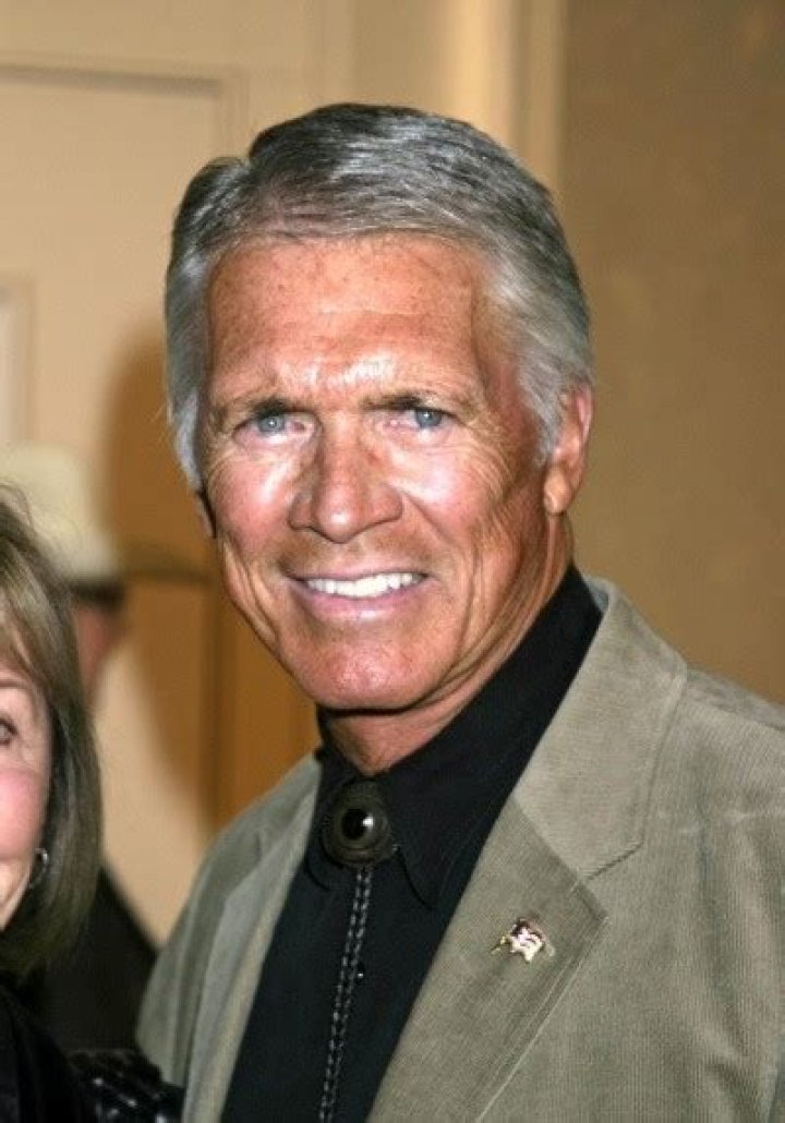 Medical Center Star Chad Everett Dies At 75 Access Online