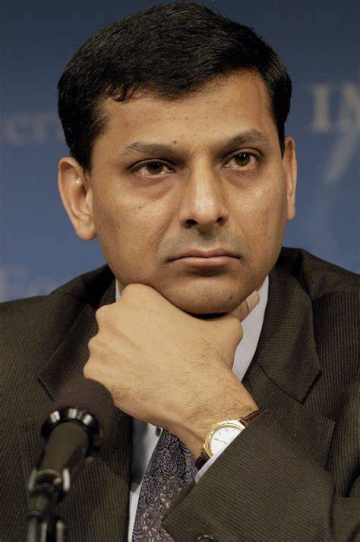 Meet Dr. Raghuram Rajan's Wife: A Profile Of Savitha Rajan