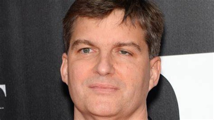 Michael Burry Net Worth 2023 Investments Earnings Career Republic