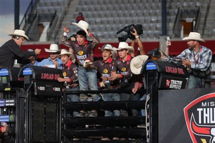 Missouri Thunder Make History, Shutting Out the Ariat Texas Rattlers to