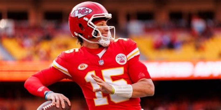 Patrick Mahomes' Mom Randi and Sister Mia Support Him at NFL Honors