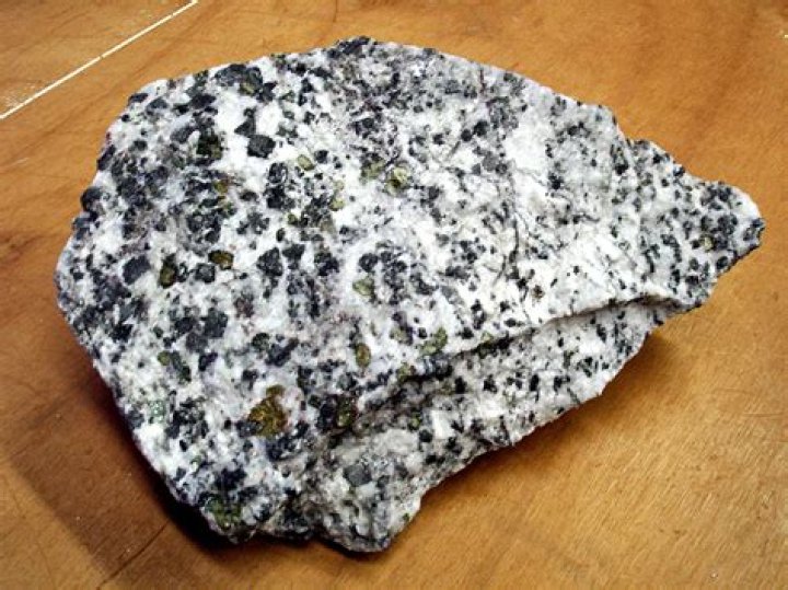 Rare photo of the Rock and his identical twin brother Dwayne Johnson 9GAG