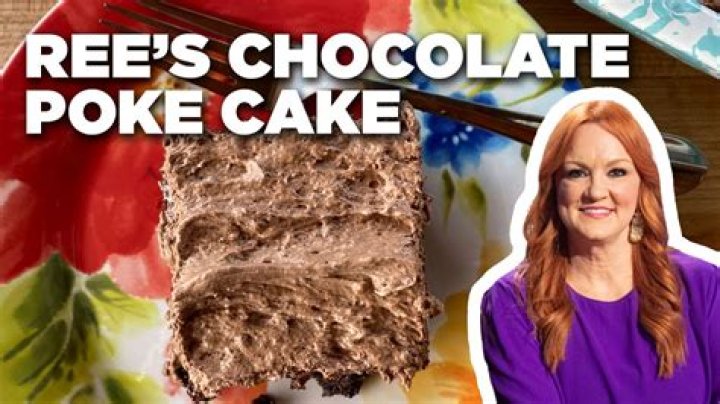 Ree Drummond&rsquo;s 11Carton Chocolate Cake Recipe Uses a Unique Measuring