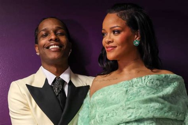 Rihanna y AAP Rocky nos presentan a su segundo bebé (y tenemos el