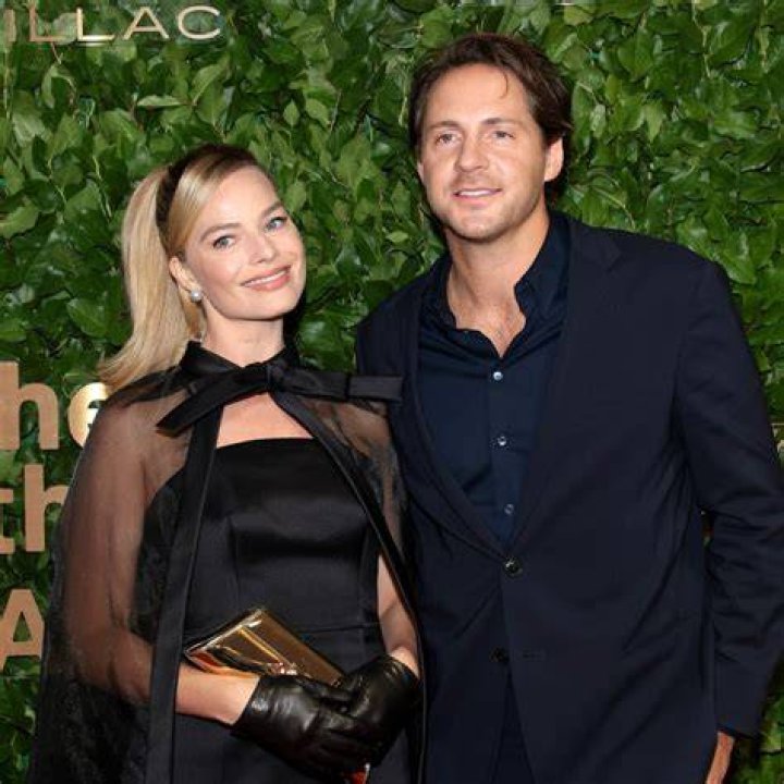 Robbie Wiki, Age, Girlfriend, Wife, Net Worth