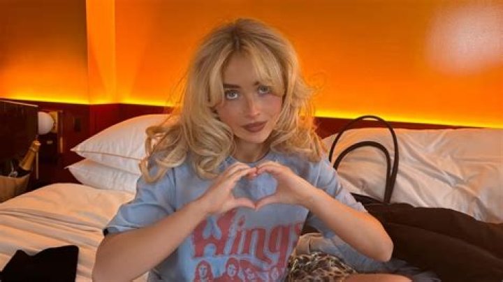 Sabrina Carpenter Opens Up About Inspiration For 'Skin' Billboard