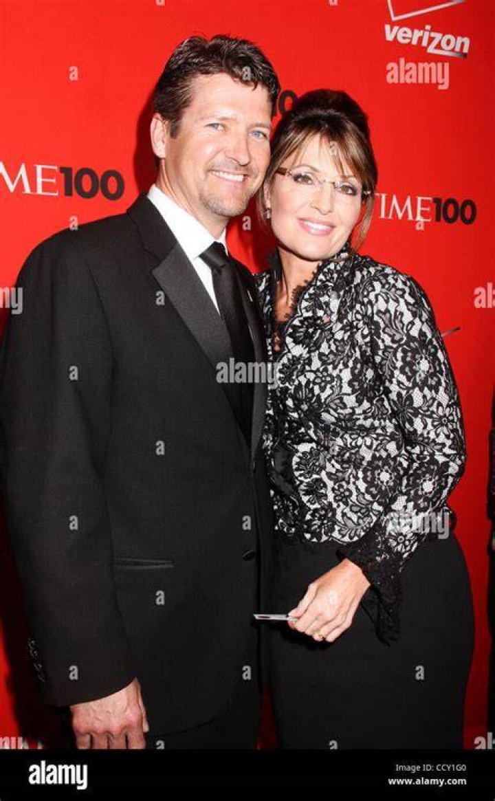 Sarah Palin and husband of 31years Todd Palin quietly finalized their