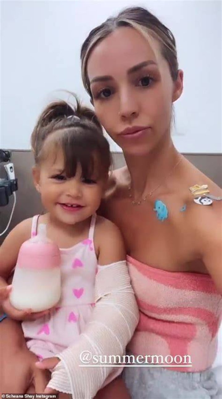 Scheana Shay’s 2yearold daughter, Summer, falls and breaks forearm