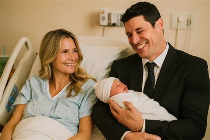 Sidney Crosby Wife Who is Kathy Leutner? How Did They Meet? Fanbuzz