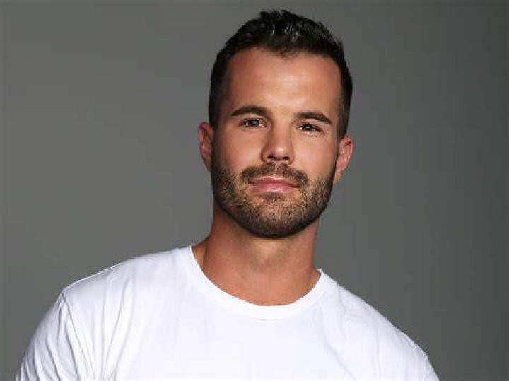 Simon Dunn dead at 35 Tributes flow for inspirational gay bobsleigh