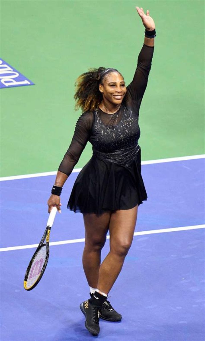 So Cute Serena Williams & Daughter Olympia Flaunt Matching Outfits In