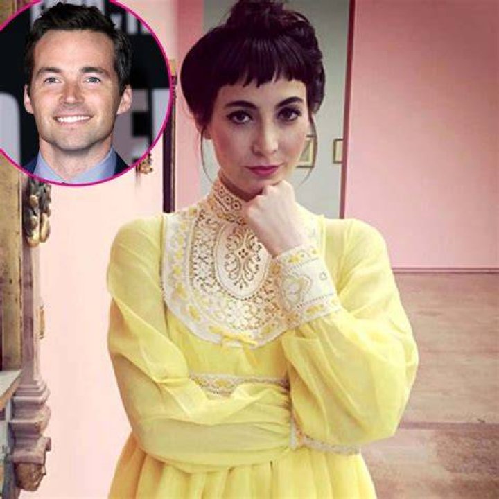 Sophie Hart 5 Things to Know About Ian Harding's Wife Us Weekly