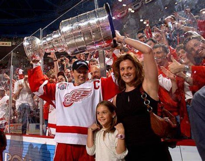 Steve and Lisa Yzerman Steve yzerman