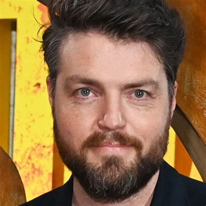 Strike star Tom Burke Is he married? Who are his famous parents?