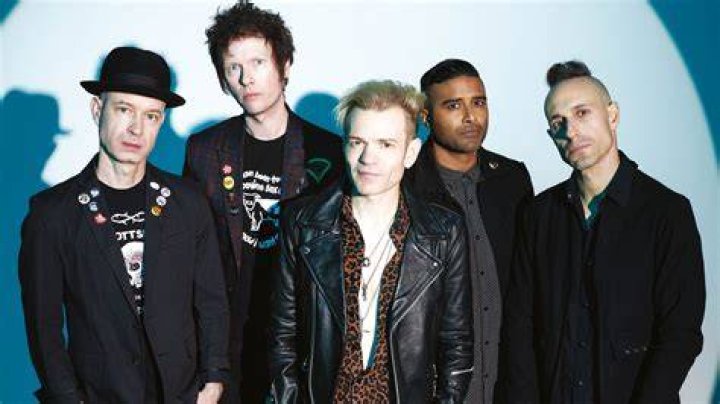 Sum 41 AnnumAhalya