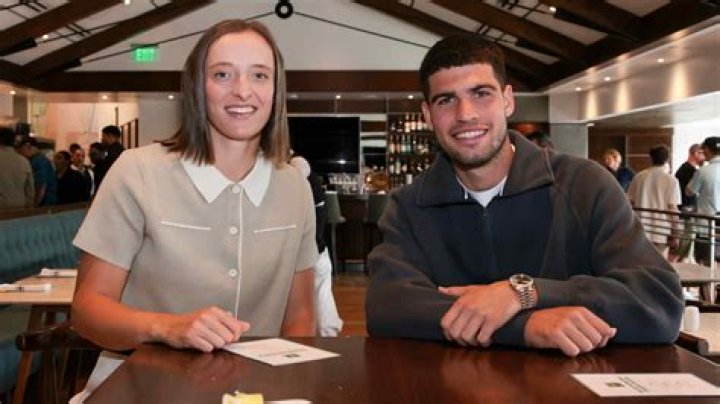Swiatek and Alcaraz keep lighting it up RolandGarros The 2023
