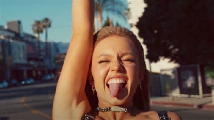 Sydney Sweeney Is Smokin