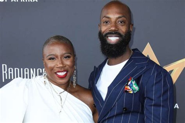 The Untold Truth About Aisha Hinds' Spouse