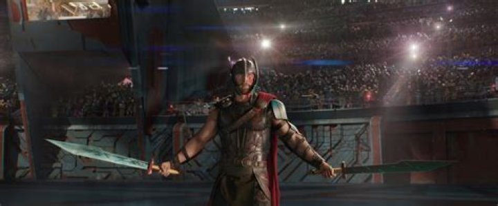 Thor Ragnarok's Karl Urban Reveals His Cameo Role in Star Wars The