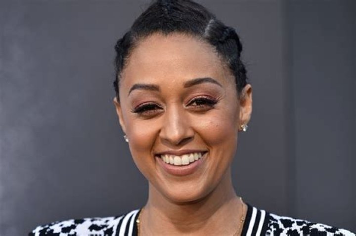Tia Mowry Is Expecting With Her Third Child And Shows Her Baby Bump