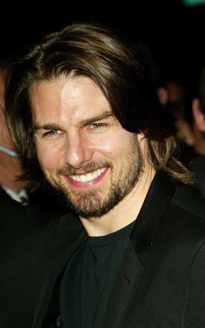 Tom Cruise sported some longer locks and a beard for the premiere of