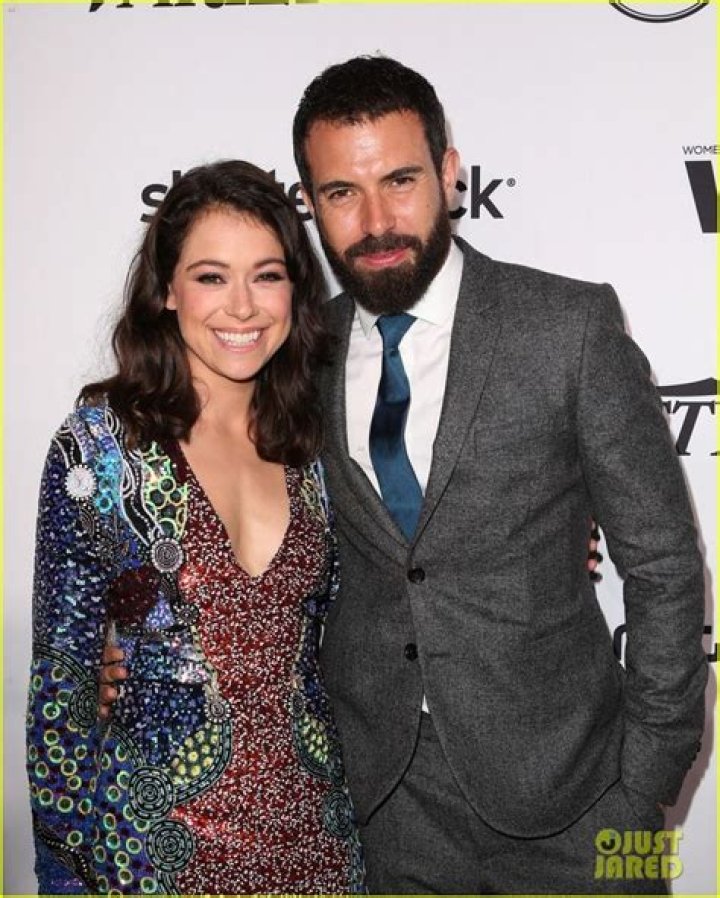 Tom Cullen and Tatiana Maslany at the 2015 Screen Actors Guild Awards