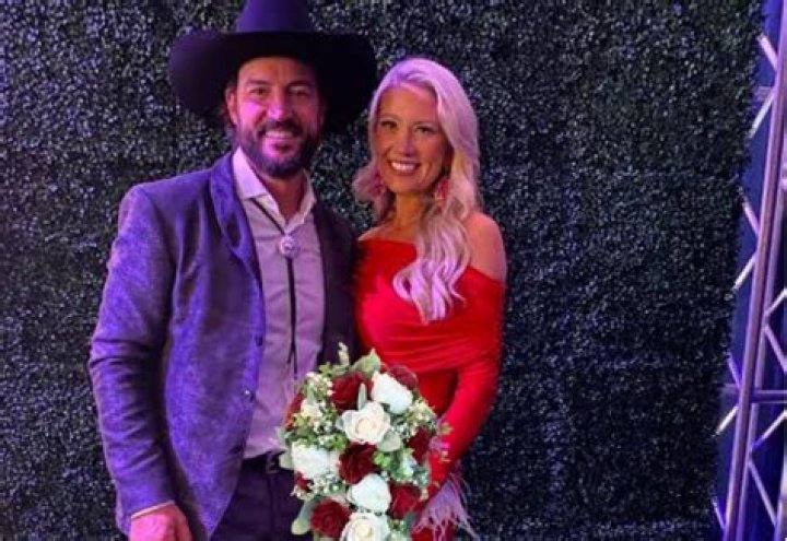 Tony Vitello Wife Is Baseball Coach Married or in a Relationship?