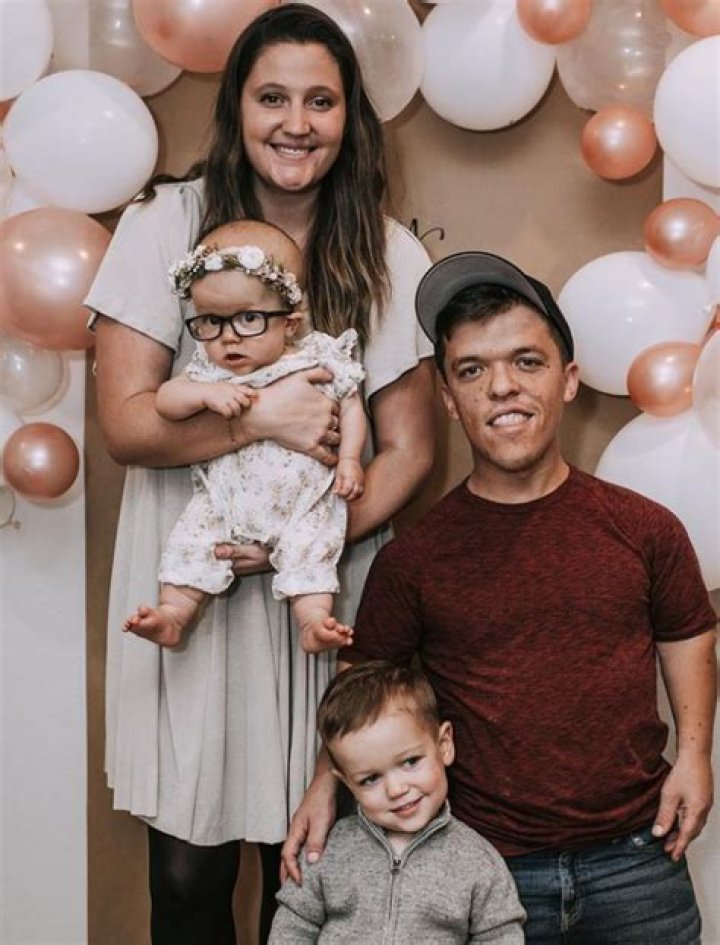 Tori Roloff Net Worth, Salary, Age, Height, Weight, Bio, Family, Career