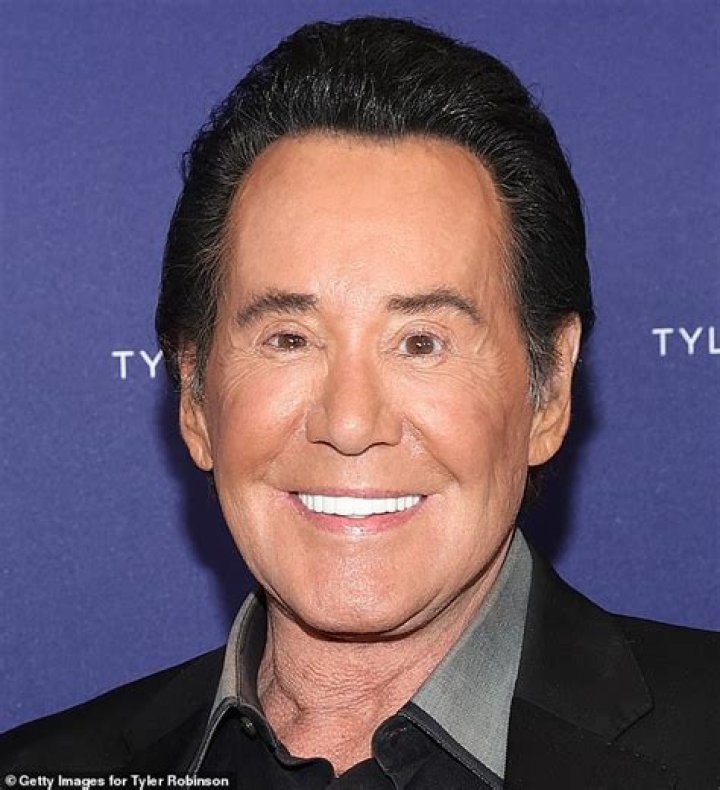 Wayne Newton Is 80, Look at Him Now After Losing All His Money Facts