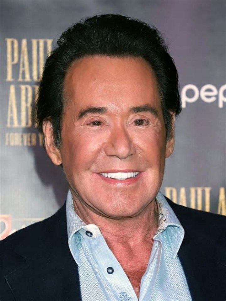 Wayne Newton Reveals How HBO Landed Him for 'Hacks' Guest Role LAmag