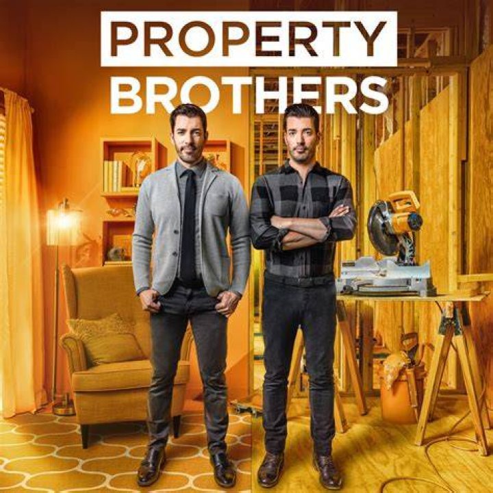 Which Property Brother Is Better at Renovating Homes? 'Brother vs