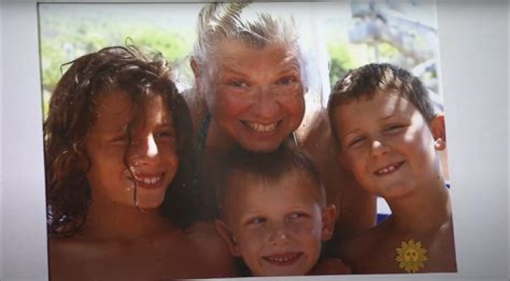 Who Are Charles Osgood Children? Meet His 5 Children Celebily