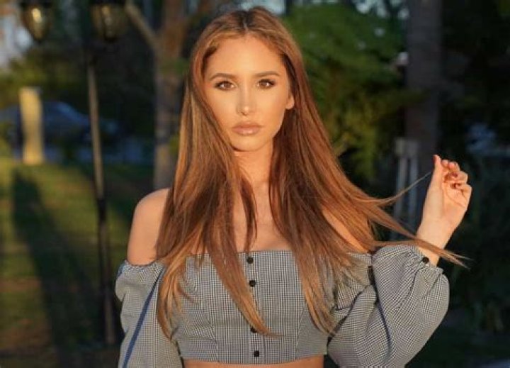 Who is Catherine Paiz? Wiki Real Name, Brother, Family, Wedding, Baby