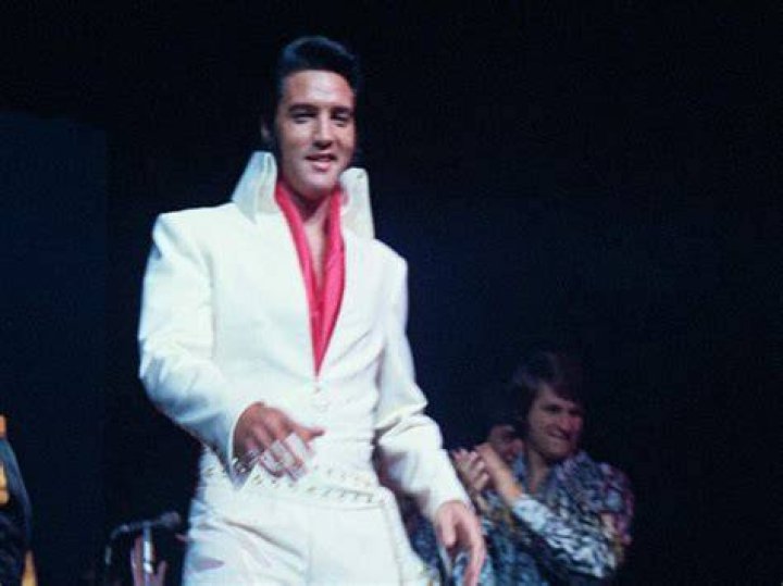 Who was Elvis Presley's mother Gladys? The heartbreaking story behind