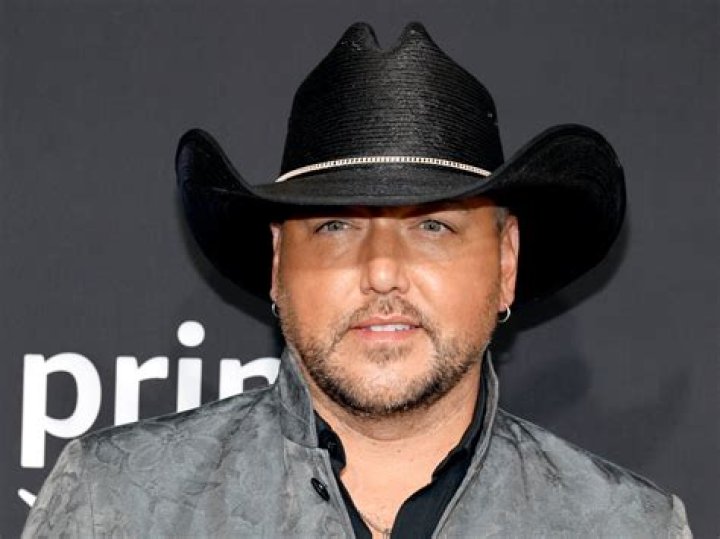 Why is Jason Aldean's 'Try That in a Small Town' so controversial?