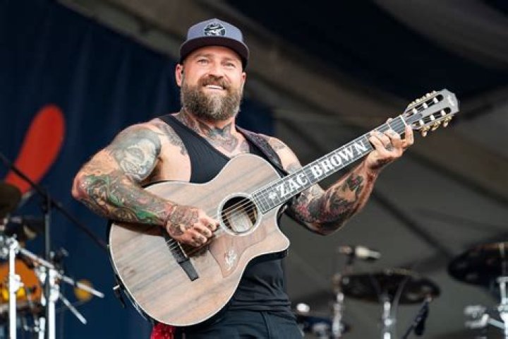 Zac Brown, 44, Has the Most Impressive Ontour Workout Habits — Eat