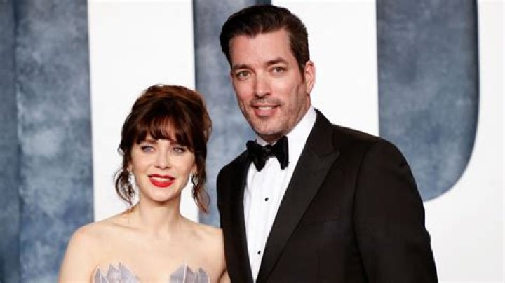 Zooey Deschanel and Jonathan Scott Will Host HGTV's 'White House